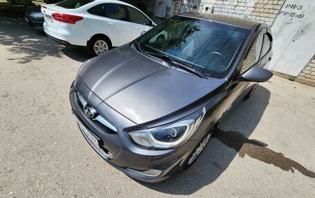 Hyundai Solaris II рестайлинг, 2012 год, 730 000 рублей, 8 фотография