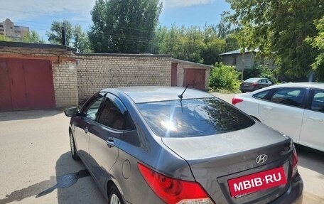Hyundai Solaris II рестайлинг, 2012 год, 730 000 рублей, 6 фотография