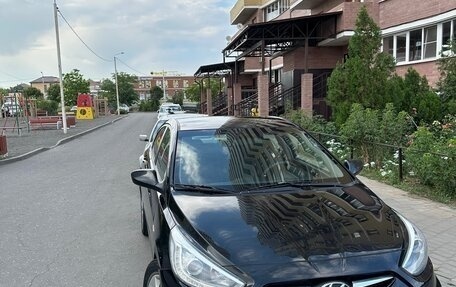 Hyundai Solaris II рестайлинг, 2013 год, 780 000 рублей, 4 фотография