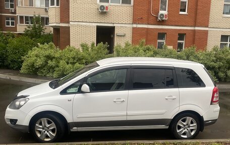 Opel Zafira B, 2014 год, 670 000 рублей, 2 фотография