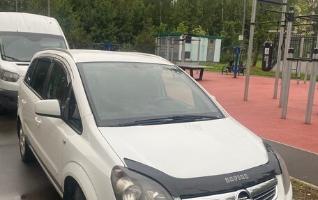 Opel Zafira B, 2014 год, 670 000 рублей, 6 фотография