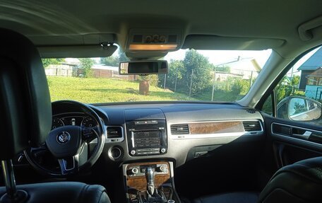 Volkswagen Touareg III, 2014 год, 1 500 000 рублей, 4 фотография