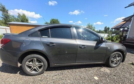 Chevrolet Cruze II, 2011 год, 625 000 рублей, 4 фотография