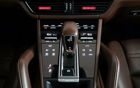 Porsche Cayenne III, 2019 год, 5 699 000 рублей, 26 фотография