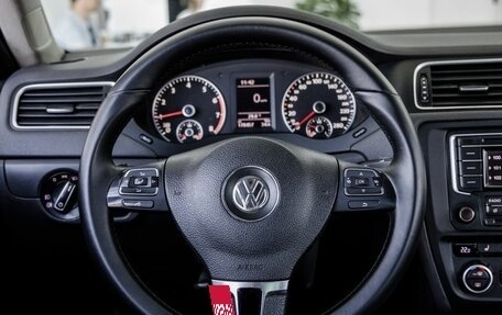 Volkswagen Jetta VI, 2014 год, 1 114 800 рублей, 13 фотография