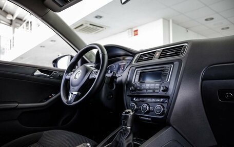 Volkswagen Jetta VI, 2014 год, 1 114 800 рублей, 19 фотография