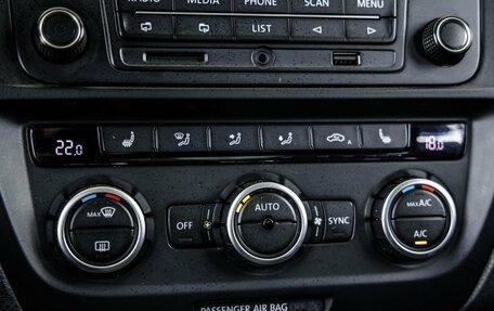 Volkswagen Jetta VI, 2014 год, 1 114 800 рублей, 25 фотография