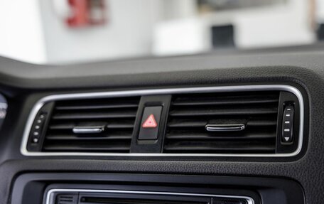 Volkswagen Jetta VI, 2014 год, 1 114 800 рублей, 21 фотография