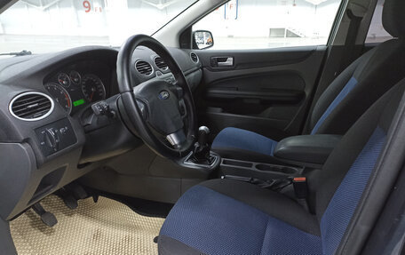 Ford Focus II рестайлинг, 2006 год, 590 000 рублей, 16 фотография