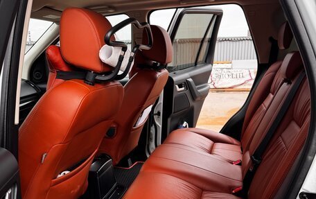 Land Rover Freelander II рестайлинг 2, 2014 год, 2 300 000 рублей, 9 фотография