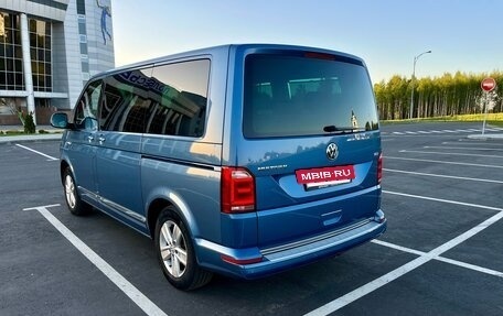 Volkswagen Multivan T6 рестайлинг, 2016 год, 3 700 000 рублей, 5 фотография