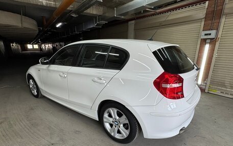 BMW 1 серия, 2011 год, 1 250 000 рублей, 4 фотография