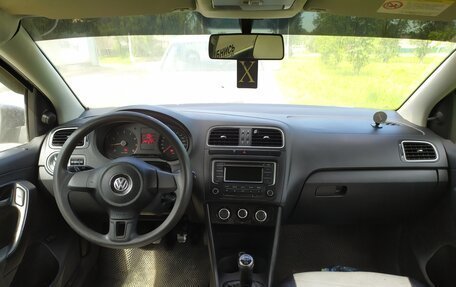 Volkswagen Polo VI (EU Market), 2012 год, 350 000 рублей, 6 фотография