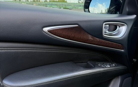 Infiniti QX60 I рестайлинг, 2017 год, 2 390 000 рублей, 19 фотография