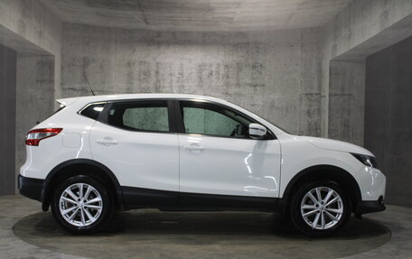 Nissan Qashqai, 2015 год, 1 249 000 рублей, 4 фотография