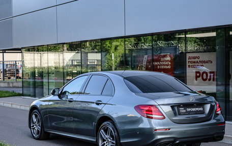 Mercedes-Benz E-Класс, 2019 год, 2 999 000 рублей, 7 фотография