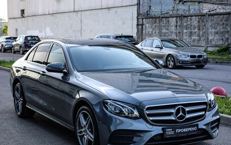 Mercedes-Benz E-Класс, 2019 год, 2 999 000 рублей, 3 фотография