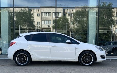 Opel Astra J, 2011 год, 780 000 рублей, 4 фотография