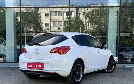 Opel Astra J, 2011 год, 780 000 рублей, 5 фотография