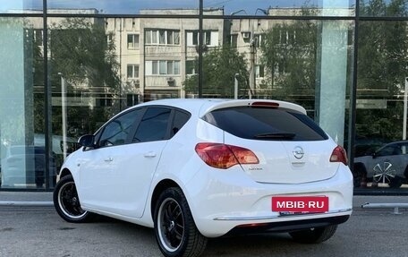 Opel Astra J, 2011 год, 780 000 рублей, 7 фотография