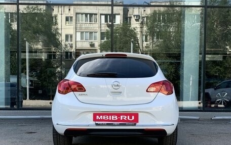 Opel Astra J, 2011 год, 780 000 рублей, 6 фотография