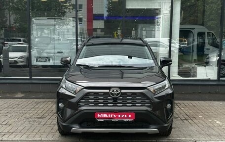 Toyota RAV4, 2020 год, 3 150 000 рублей, 2 фотография