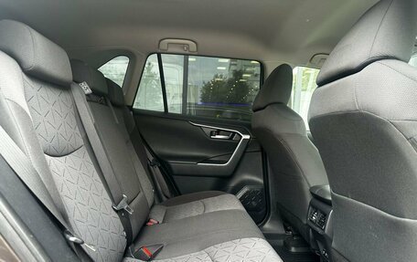 Toyota RAV4, 2020 год, 3 150 000 рублей, 11 фотография