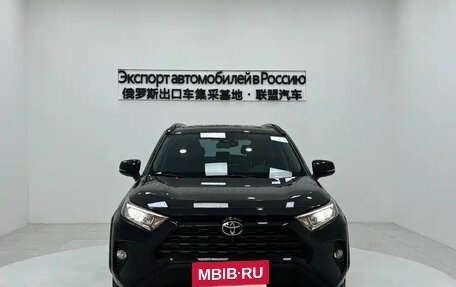 Toyota RAV4, 2022 год, 2 210 000 рублей, 2 фотография