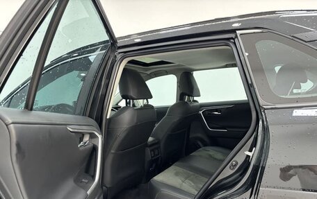 Toyota RAV4, 2022 год, 2 210 000 рублей, 16 фотография