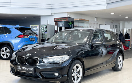 BMW 1 серия, 2017 год, 1 800 000 рублей, 1 фотография