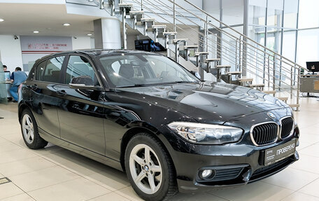 BMW 1 серия, 2017 год, 1 800 000 рублей, 3 фотография