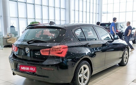 BMW 1 серия, 2017 год, 1 800 000 рублей, 6 фотография