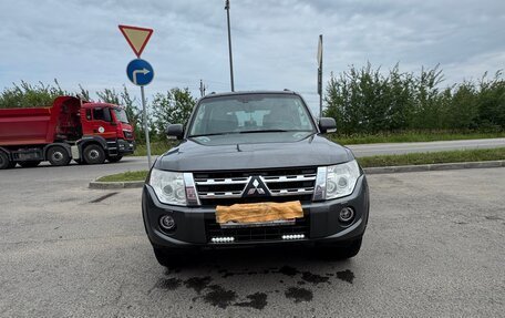 Mitsubishi Pajero IV, 2012 год, 2 200 000 рублей, 2 фотография