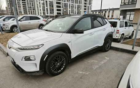 Hyundai Kona I, 2019 год, 2 420 000 рублей, 3 фотография
