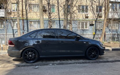 Volkswagen Polo VI (EU Market), 2015 год, 1 370 000 рублей, 2 фотография