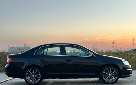 Volkswagen Jetta VI, 2008 год, 980 000 рублей, 5 фотография