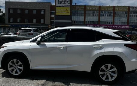 Lexus RX IV рестайлинг, 2016 год, 3 100 000 рублей, 3 фотография