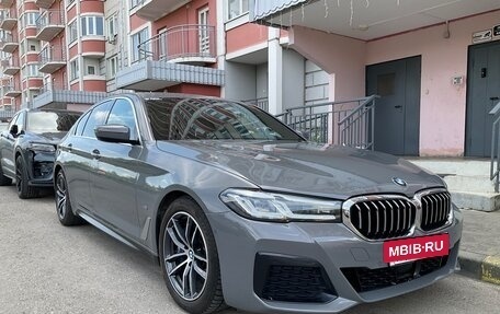 BMW 5 серия, 2020 год, 4 800 000 рублей, 6 фотография