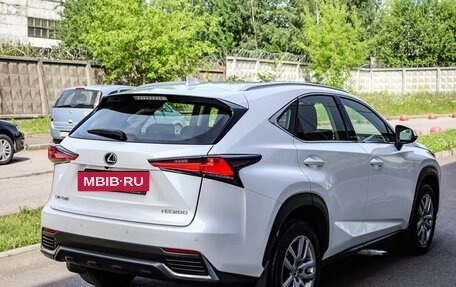 Lexus NX I, 2017 год, 2 999 000 рублей, 5 фотография
