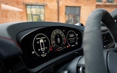 Porsche Cayenne III, 2024 год, 21 990 000 рублей, 7 фотография