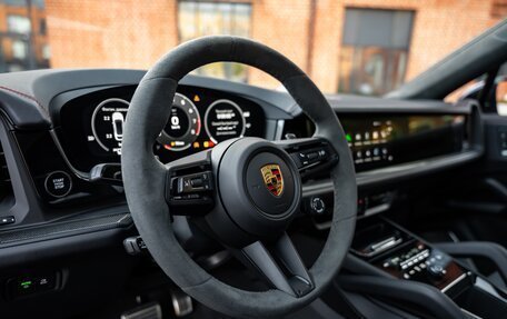 Porsche Cayenne III, 2024 год, 21 990 000 рублей, 13 фотография