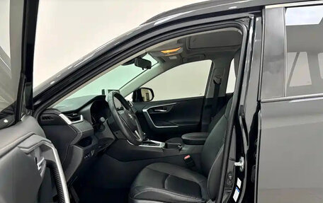 Toyota RAV4, 2022 год, 2 364 000 рублей, 14 фотография