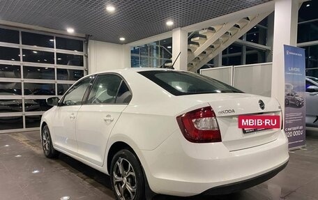 Skoda Rapid I, 2018 год, 1 200 000 рублей, 5 фотография