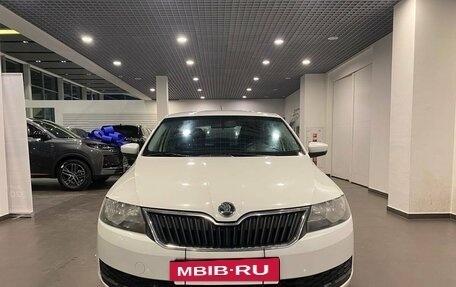 Skoda Rapid I, 2018 год, 1 200 000 рублей, 8 фотография