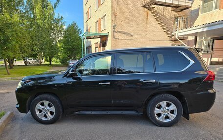 Lexus LX III, 2016 год, 9 000 000 рублей, 1 фотография