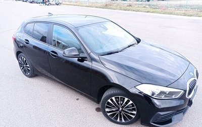 BMW 1 серия, 2021 год, 1 950 000 рублей, 1 фотография