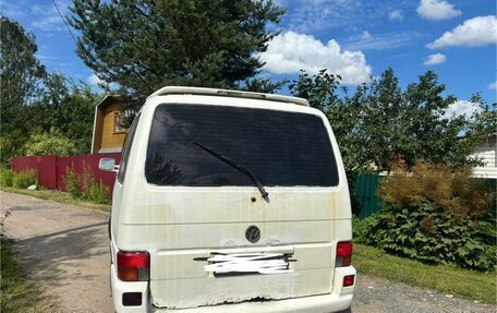 Volkswagen Transporter T4, 2002 год, 650 000 рублей, 2 фотография