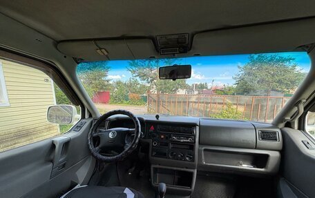 Volkswagen Transporter T4, 2002 год, 650 000 рублей, 7 фотография