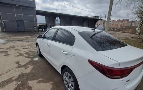 KIA Rio IV, 2022 год, 1 900 000 рублей, 4 фотография