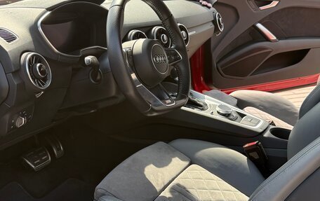 Audi TT, 2016 год, 3 870 000 рублей, 13 фотография